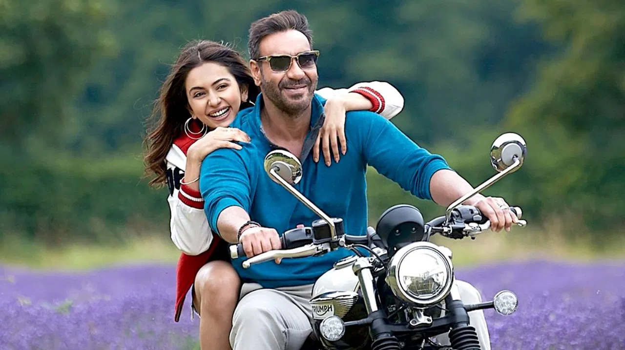 De De Pyaar De Movie Screenshot 5